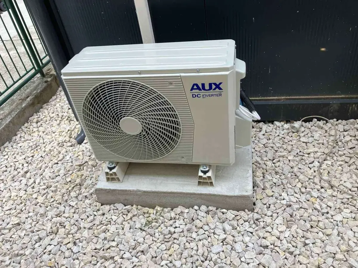 Vonkajšia jednotka AUX DC Inverter – montáž klimatizácie